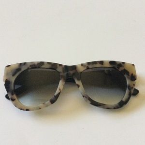 PARED EACH & EVERY SUNGLASSES COOKIES/BLACK NWOT